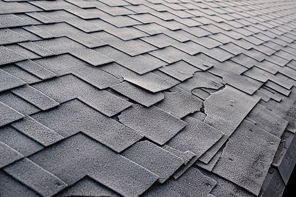 Common Roof Problems You Need to Avoid - Feldco